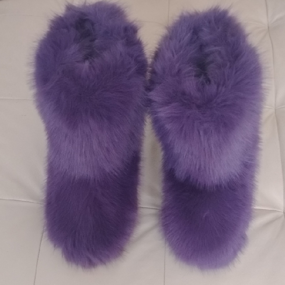 Purple Fuzzy Women's Slippers
